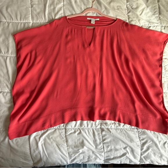 Diane Von Furstenberg Fuchsia Blouse Size Large - Picture 3 of 8